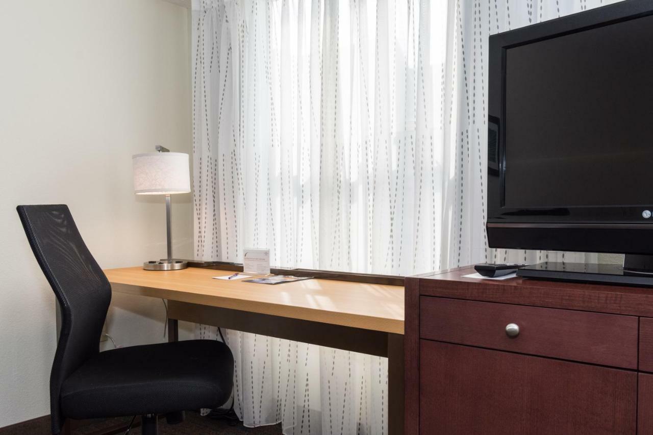 Residence Inn By Marriott Lake Norman Huntersville Exterior photo